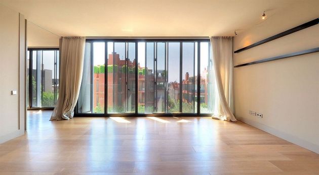 Foto 2 de Piso en venta en Sant Gervasi - Galvany de 5 habitaciones con garaje y aire acondicionado