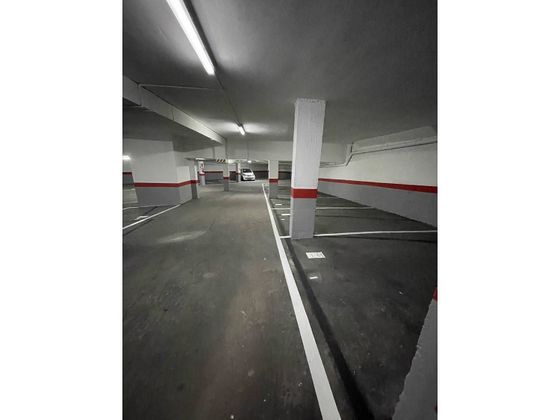 Foto 1 de Garaje en venta en ronda Antoni Comas de 484 m²