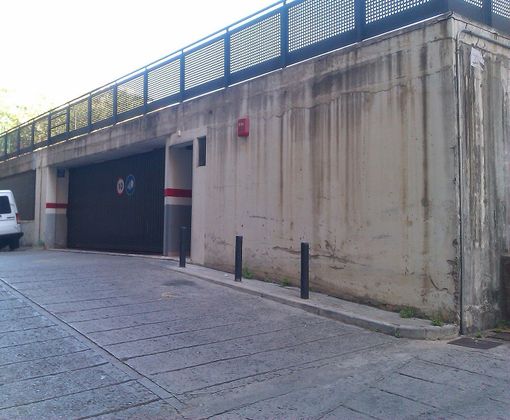 Foto 1 de Alquiler de garaje en calle Jaume Ribó de 10 m²