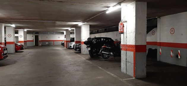 Foto 2 de Garatge en lloguer a calle De Pi i Margall de 8 m²