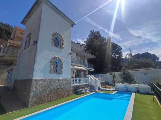Foto 1 de Xalet en venda a calle Aligues de 4 habitacions amb terrassa i piscina