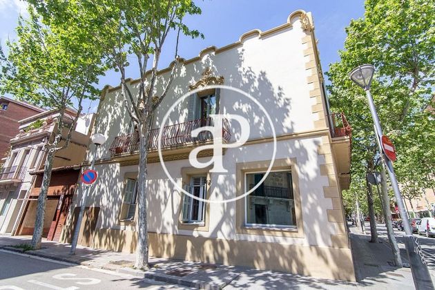 Foto 2 de Casa en venda a Les Tres Torres de 3 habitacions amb terrassa i calefacció