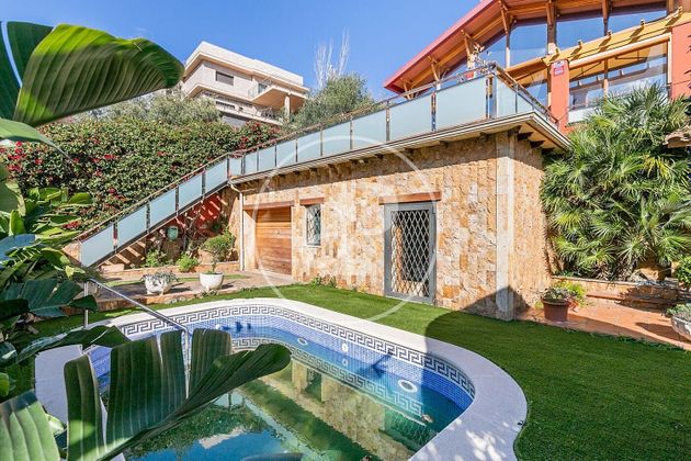 Foto 2 de Casa en venda a Ciutat Diagonal - La Miranda - La Mallola de 5 habitacions amb terrassa i piscina