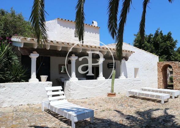 Foto 1 de Venta de casa en Formentera de 8 habitaciones con terraza y piscina