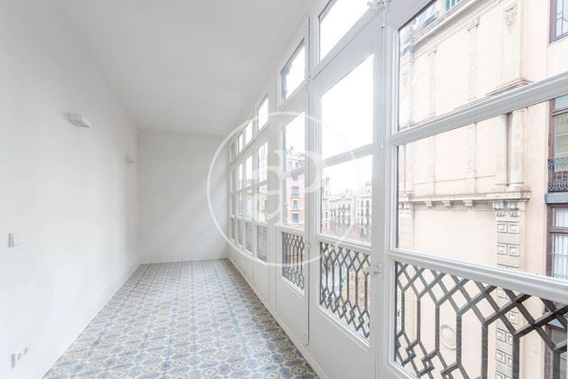 Foto 2 de Piso en alquiler en La Dreta de l'Eixample de 5 habitaciones con terraza y balcón
