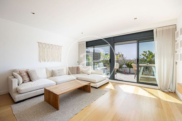Foto 1 de Àtic en venda a La Dreta de l'Eixample de 2 habitacions amb terrassa i garatge