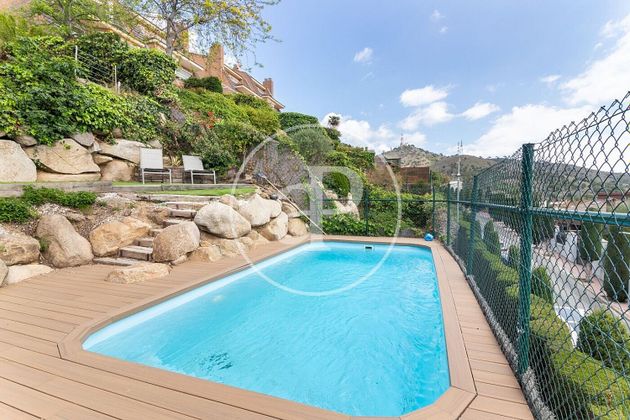 Foto 2 de Casa en lloguer a Ciutat Diagonal - La Miranda - La Mallola de 5 habitacions amb terrassa i piscina