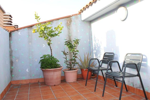 Foto 2 de Dúplex en venta en Sant Vicenç dels Horts de 3 habitaciones con terraza y calefacción