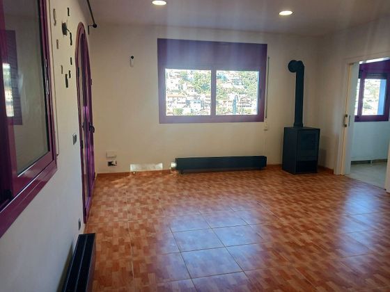 Foto 2 de Piso en venta en Vallirana de 2 habitaciones con terraza y garaje