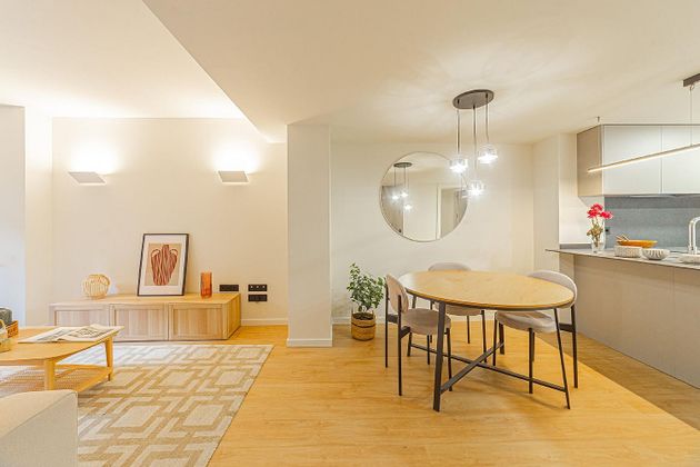 Foto 2 de Piso en venta en Centre - Hospitalet de Llobregat, L´ de 3 habitaciones con terraza y piscina