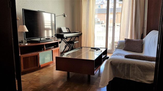 Foto 1 de Piso en venta en La Salut de 3 habitaciones con balcón y aire acondicionado