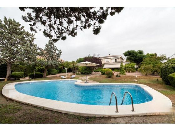 Foto 1 de Casa rural en venda a Petrer de 3 habitacions amb terrassa i piscina