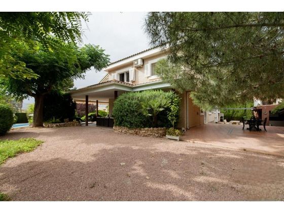 Foto 2 de Casa rural en venta en Petrer de 3 habitaciones con terraza y piscina