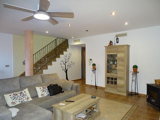Foto 1 de Casa en venta en Ceutí de 4 habitaciones con terraza y piscina