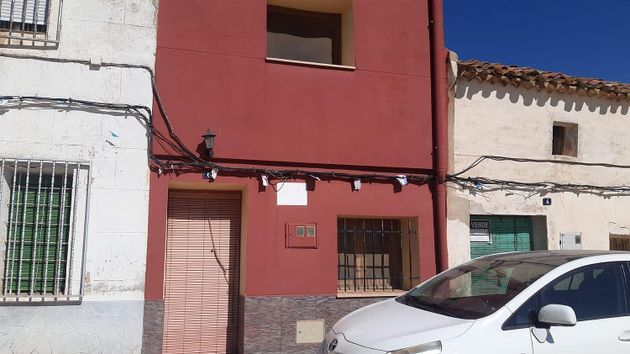 Foto 1 de Venta de casa adosada en Corral-Rubio de 3 habitaciones con terraza