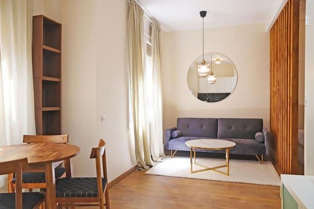 Foto 2 de Àtic en venda a Vila de Gràcia de 3 habitacions amb terrassa i aire acondicionat