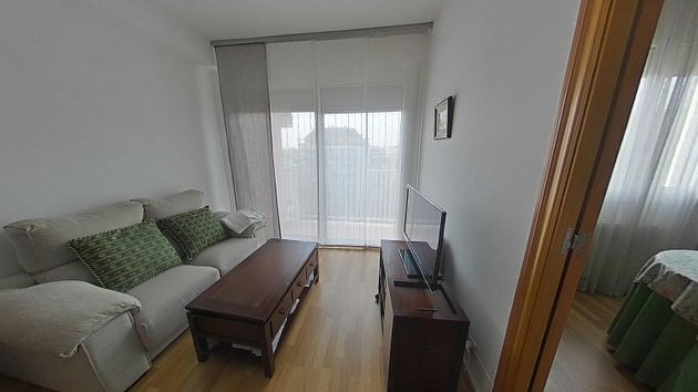 Foto 1 de Venta de piso en Sants de 3 habitaciones con balcón y calefacción