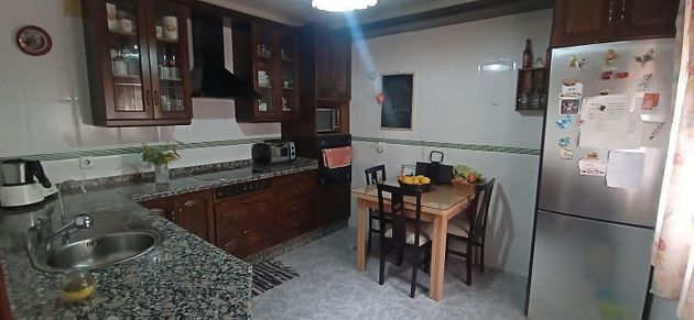 Foto 1 de Venta de casa en Obejo de 4 habitaciones con garaje y aire acondicionado
