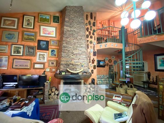 Foto 1 de Casa en venda a Santa Cruz - Industria - Polígono Campollano de 6 habitacions amb calefacció
