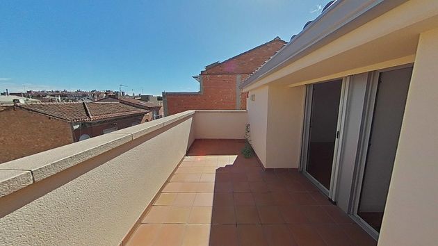 Foto 1 de Dúplex en venta en Centre - Sabadell de 3 habitaciones con terraza y garaje