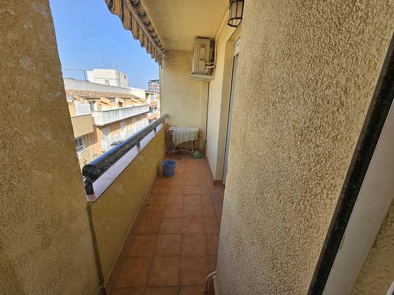 Foto 2 de Pis en venda a Villena de 2 habitacions amb balcó i aire acondicionat