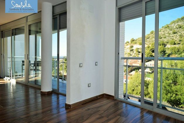 Foto 1 de Xalet en lloguer a Botigues de Sitges - Garraf de 6 habitacions amb terrassa i piscina