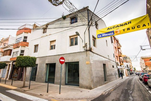Foto 1 de Local en alquiler en calle De Suñer de 176 m²