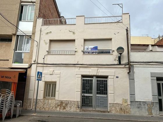 Foto 1 de Venta de casa en calle De Ramon i Cajal de 6 habitaciones y 157 m²