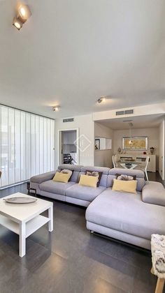 Foto 2 de Casa en venda a L'Aragai - Prat de Vilanova de 4 habitacions amb terrassa i piscina