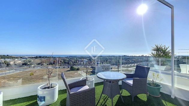 Foto 2 de Àtic en venda a L'Aragai - Prat de Vilanova de 2 habitacions amb terrassa i piscina
