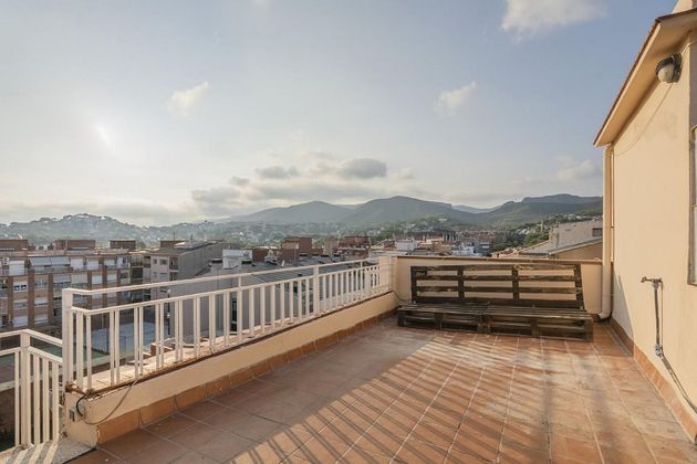 Foto 1 de Àtic en venda a Centre - Castelldefels de 2 habitacions amb terrassa i balcó