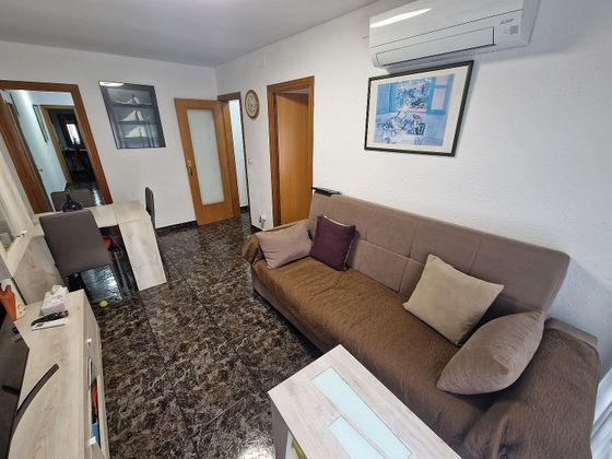 Foto 1 de Pis en venda a Gavarra de 4 habitacions amb balcó i aire acondicionat