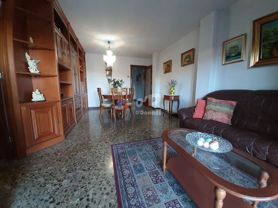 Foto 1 de Pis en venda a Centre - Sant Boi de Llobregat de 4 habitacions amb terrassa i balcó