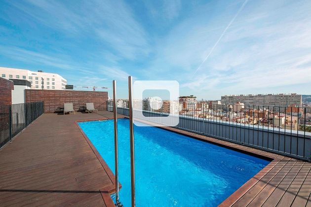 Foto 1 de Venta de piso en Les Corts de 2 habitaciones con terraza y piscina