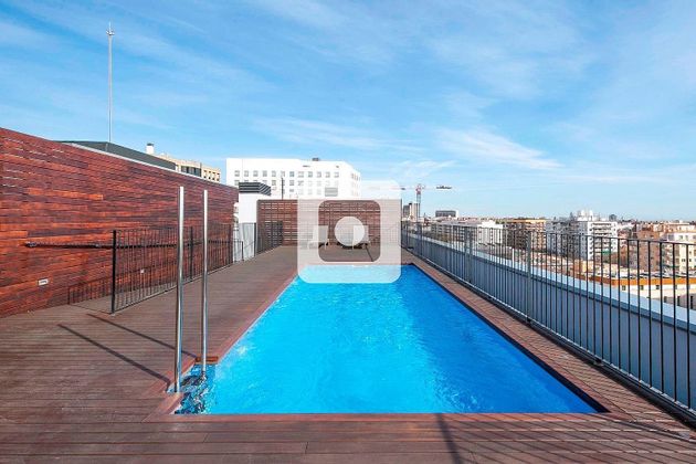 Foto 1 de Pis en venda a Les Corts de 2 habitacions amb terrassa i piscina