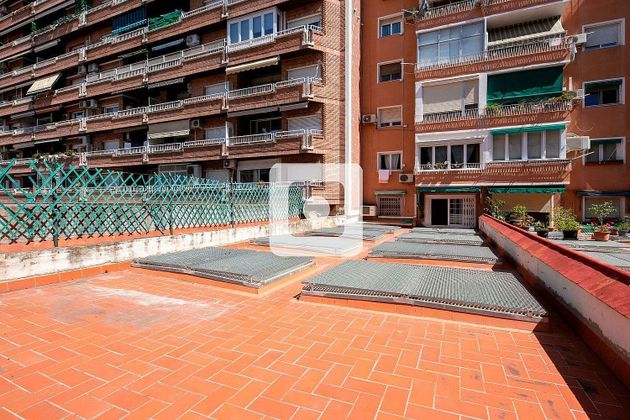 Foto 1 de Piso en venta en La Maternitat i Sant Ramon de 3 habitaciones con terraza y balcón