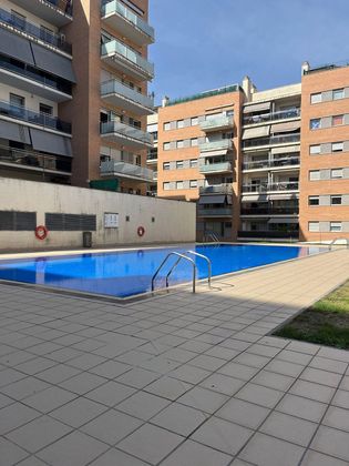 Foto 2 de Pis en venda a Montornès del Vallès de 2 habitacions amb piscina i garatge