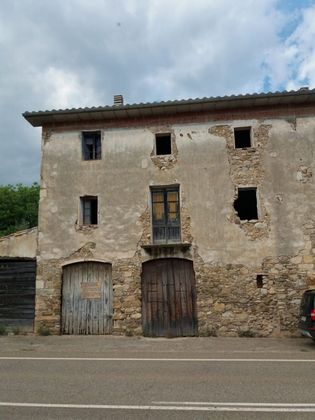 Foto 2 de Casa rural en venda a Besalú de 2 habitacions i 300 m²