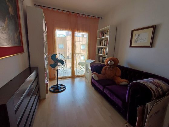 Foto 1 de Piso en venta en Príncep de Viana - Clot -Xalets Humbert Torres de 4 habitaciones con terraza y aire acondicionado