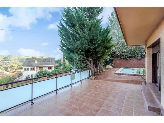 Foto 1 de Casa en venda a Torrelles de Llobregat de 2 habitacions amb terrassa i piscina