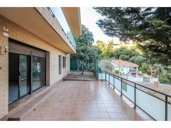 Foto 2 de Venta de casa en Torrelles de Llobregat de 2 habitaciones con terraza y piscina