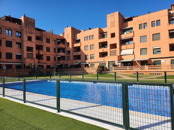 Foto 2 de Pis en venda a Coma-Ruga de 3 habitacions amb terrassa i piscina