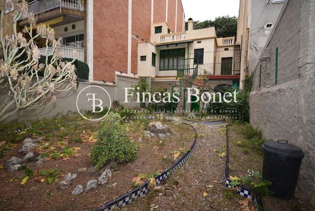 Foto 1 de Venta de chalet en El Putxet i el Farró de 6 habitaciones con jardín