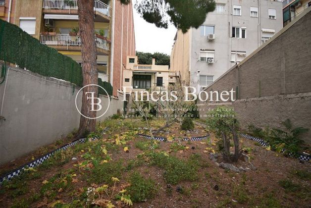 Foto 2 de Venta de chalet en El Putxet i el Farró de 6 habitaciones con jardín