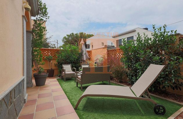 Foto 2 de Venta de chalet en Premià de Dalt de 5 habitaciones con terraza y garaje