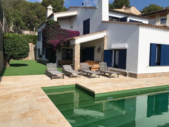 Foto 1 de Xalet en venda a Calella de Palafrugell de 5 habitacions amb terrassa i piscina