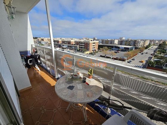Foto 1 de Pis en venda a Residencial de 2 habitacions amb terrassa i balcó