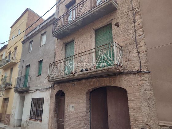 Foto 2 de Casa en venda a calle De Sant Antoni de 6 habitacions amb garatge i balcó