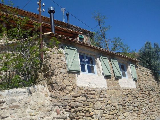 Foto 2 de Casa en venta en calle Esglesia de 4 habitaciones con terraza y piscina