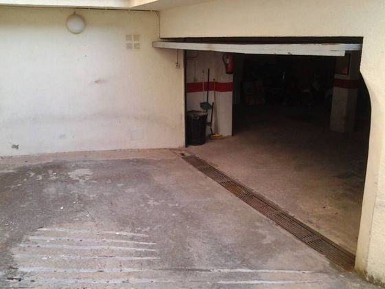 Foto 1 de Garaje en venta en Nucli Antic de 15 m²